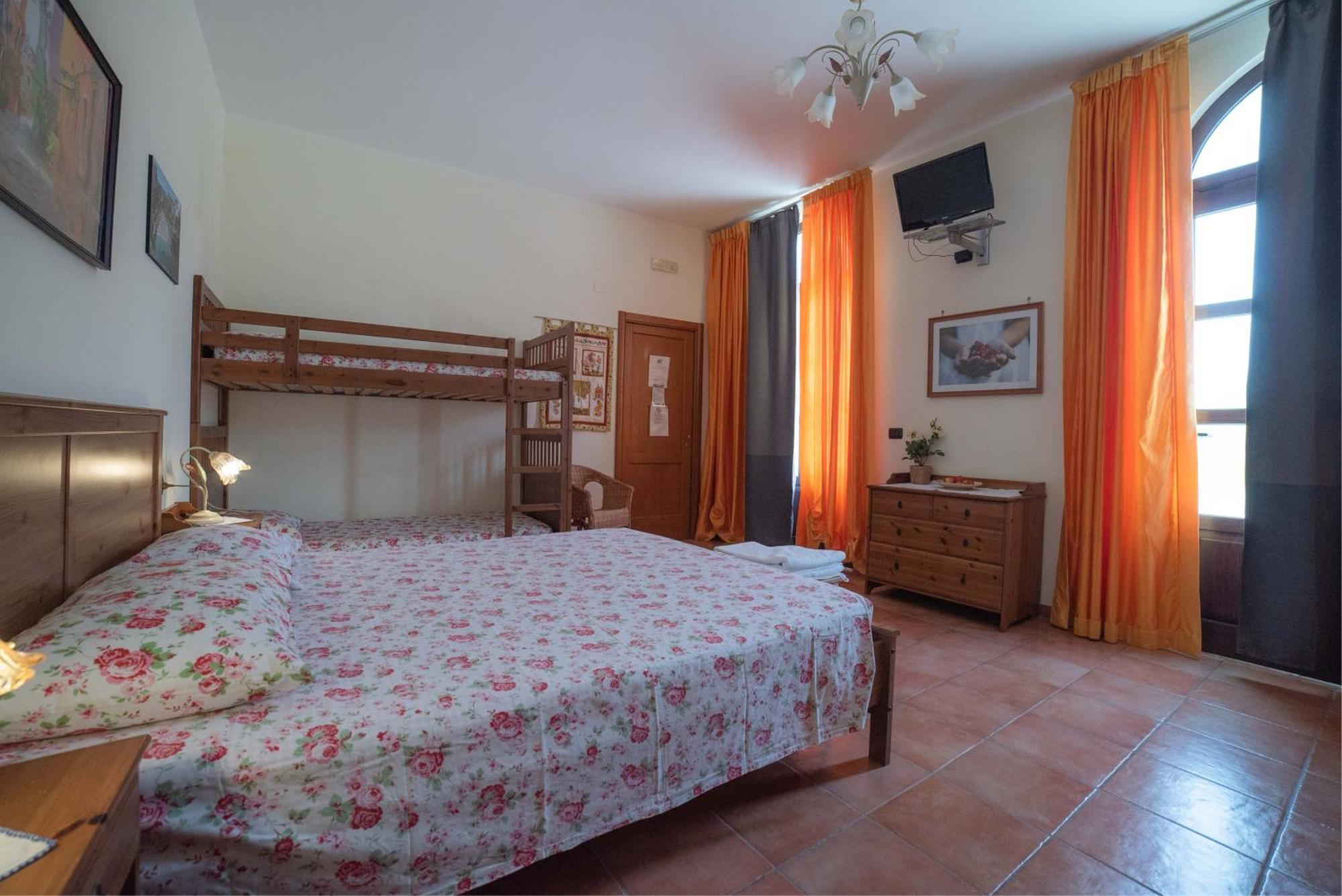 Agriturismo Fiori D'Arancio بالاجانو المظهر الخارجي الصورة