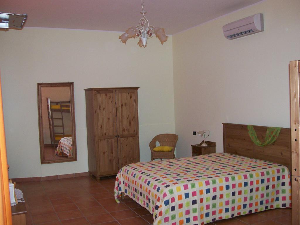 Agriturismo Fiori D'Arancio بالاجانو الغرفة الصورة