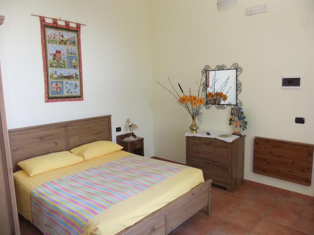 Agriturismo Fiori D'Arancio بالاجانو الغرفة الصورة